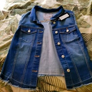 2Sable New With Tag Jean Vest